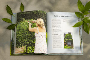 Nouveau livre dans la boutique en ligne de CG Concept: Le laurier, tout au long de l'anée