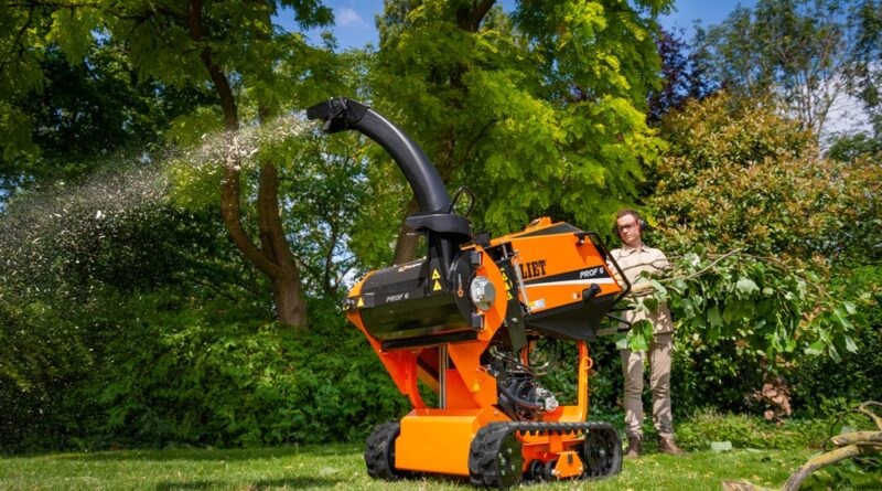 ELIET a innové sur le marché en tant qu’inventeur du broyeur autotracté.