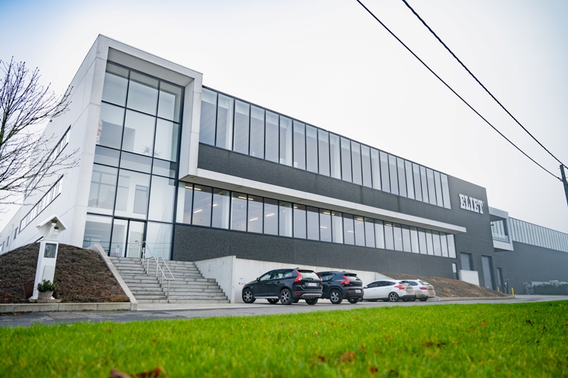 Sous la bannière «Made in Belgium», plus de 12 000 machines quittent l’usine ELIET d’Otegem chaque année.