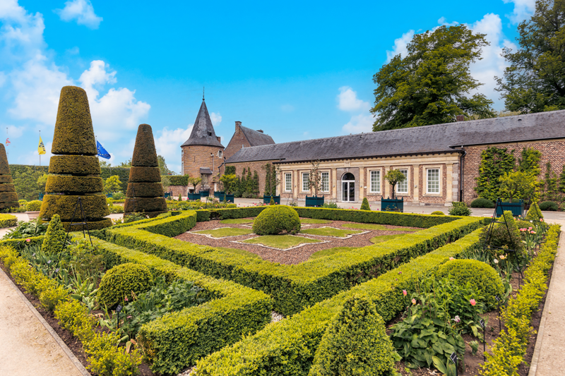 Jardins à la française à L'Archicommanderie d'Alden Biesen