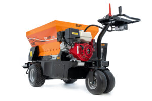 ELIET lance un aérateur topdresser automoteur