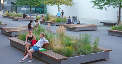 Solution d'assise verte pour les espaces publics : Solid Mobile Green Isles Rectangular