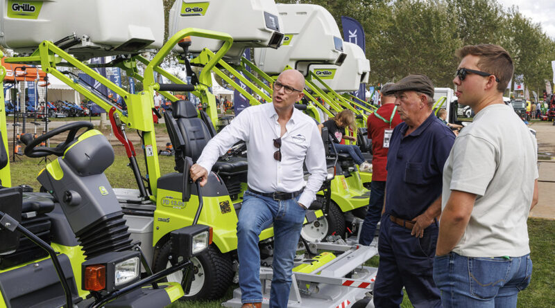Découvrez les dernières machines pour la gestion des espaces verts, en direct et en action, à Demo Groen : LE salon professionnel dédié aux machines et matériels pour l'aménagement et l'entretien des espaces verts.