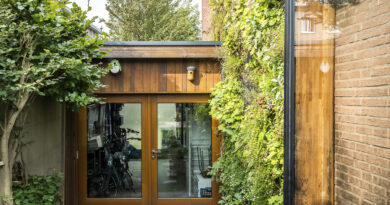 La végétalisation verticale du bâtiment : Muurtuin associe biodiversité, rafraîchissement et épuration de l’eau dans des systèmes modulaires de végétalisation