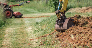 Travailler à proximité des réseaux : les risques invisibles que tout entrepreneur de jardins doit maîtriser pour travailler en sécurité
